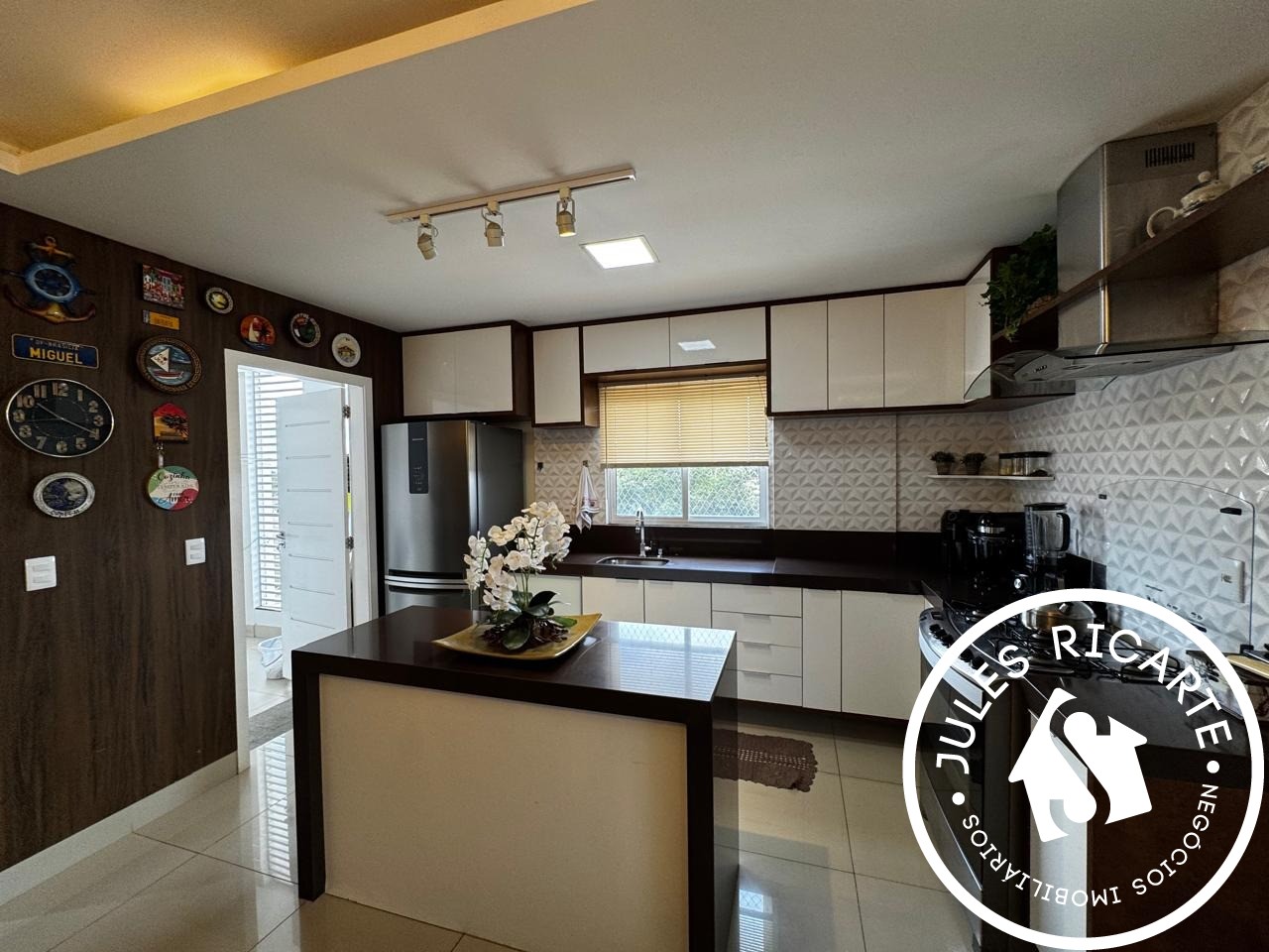 Apartamento à venda com 2 quartos, 145m² - Foto 13