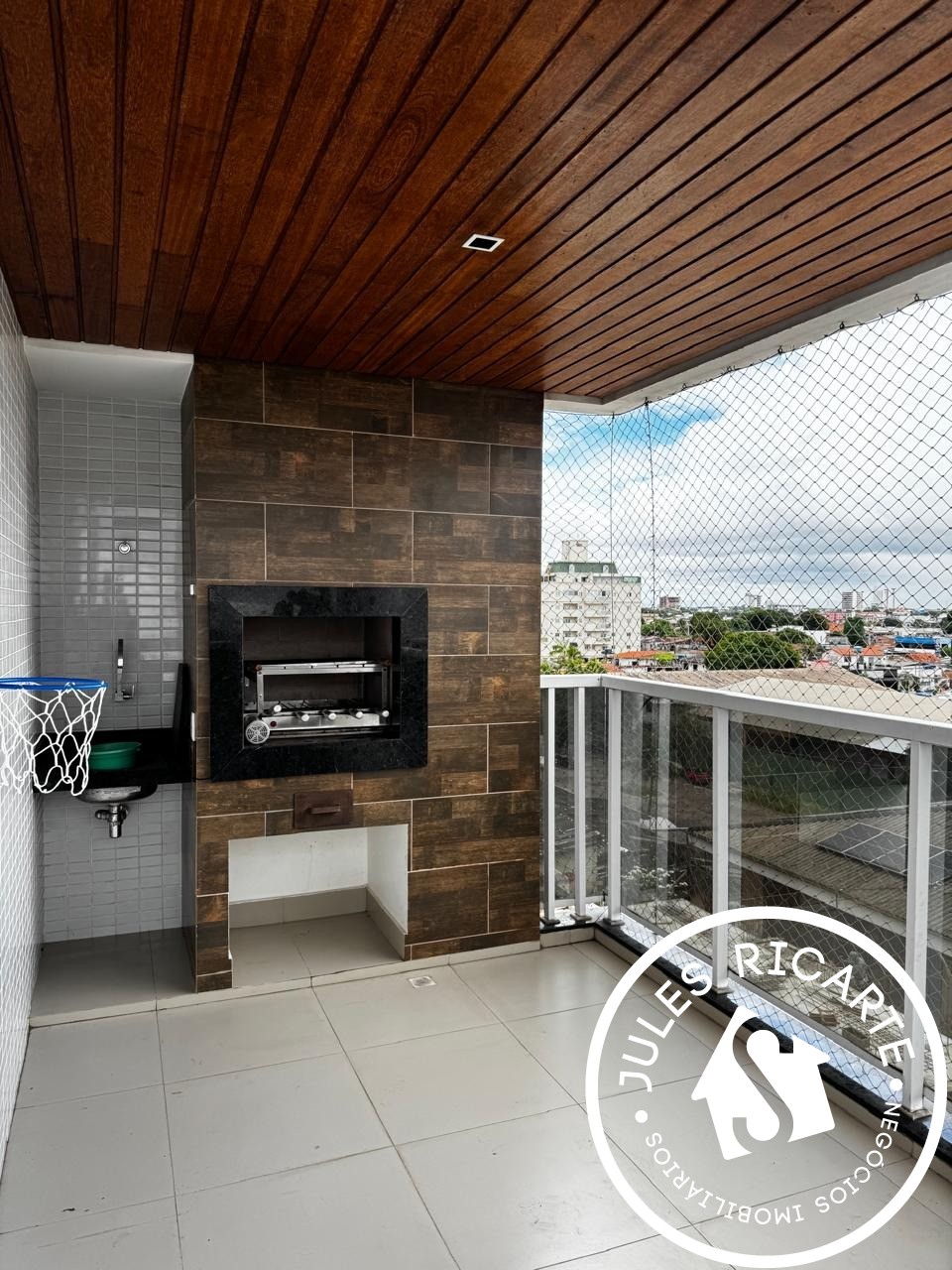 Apartamento à venda com 2 quartos, 145m² - Foto 4