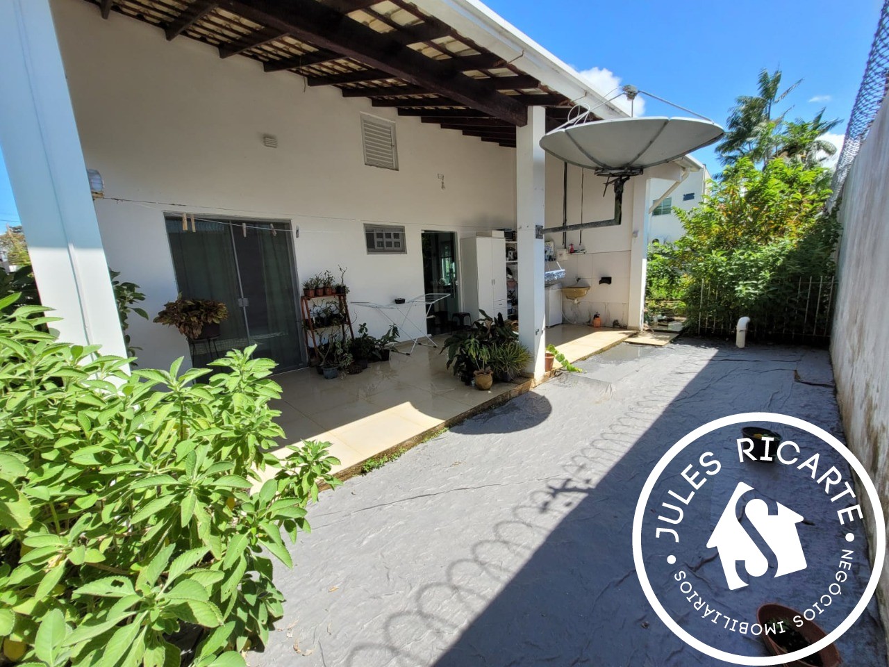 Casa à venda com 2 quartos, 298m² - Foto 17