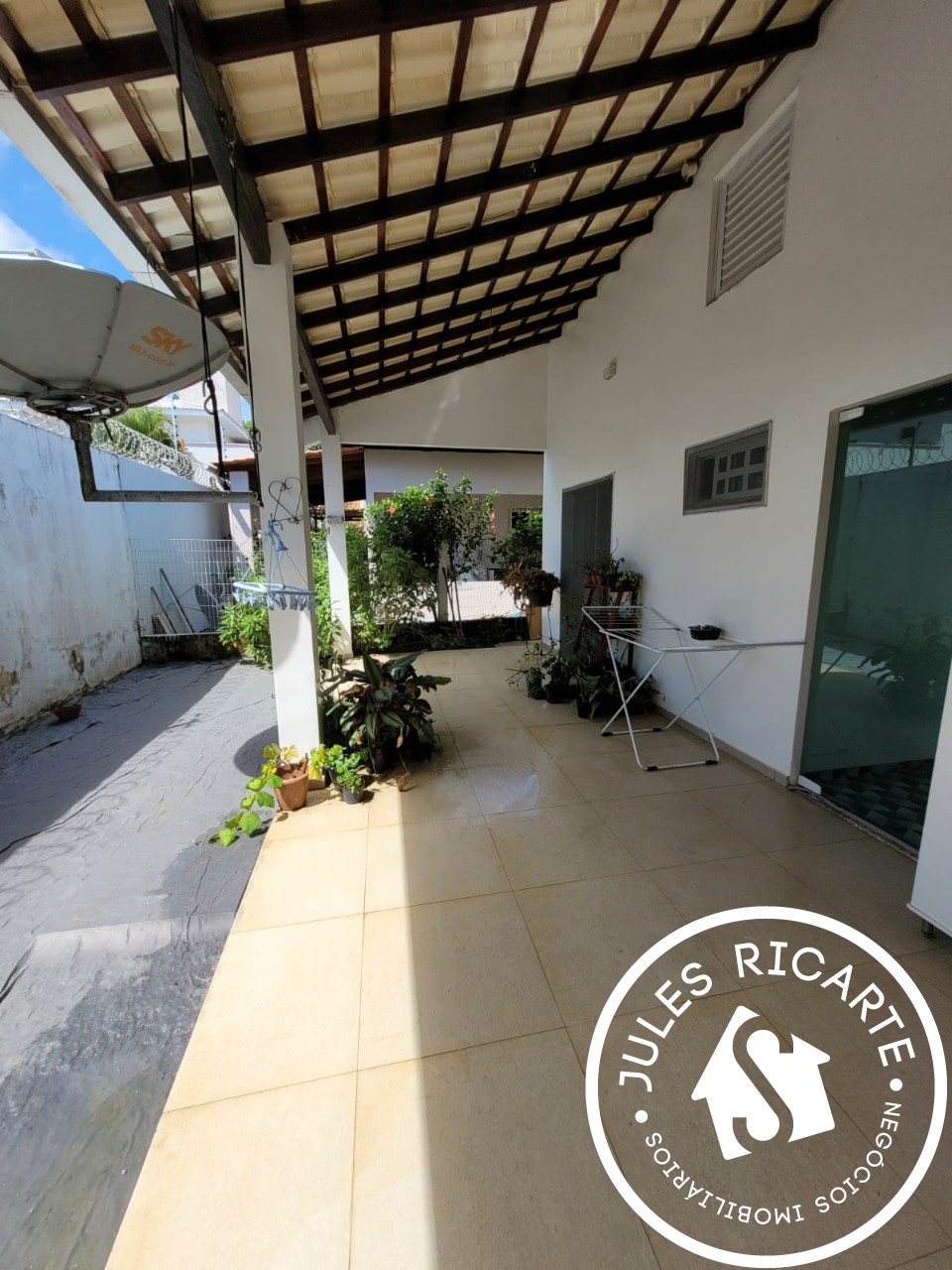 Casa à venda com 2 quartos, 298m² - Foto 18