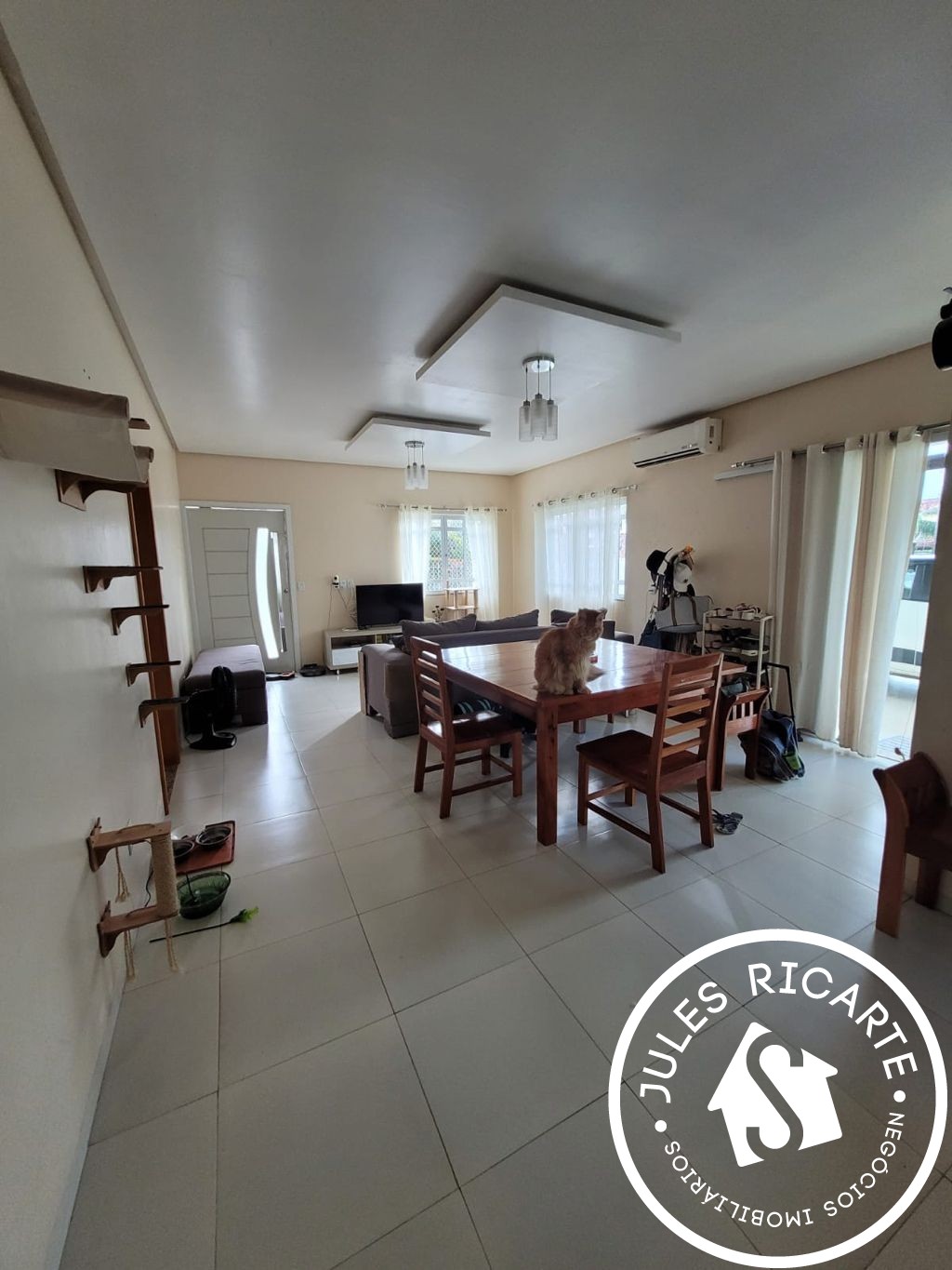 Casa à venda com 2 quartos, 298m² - Foto 6