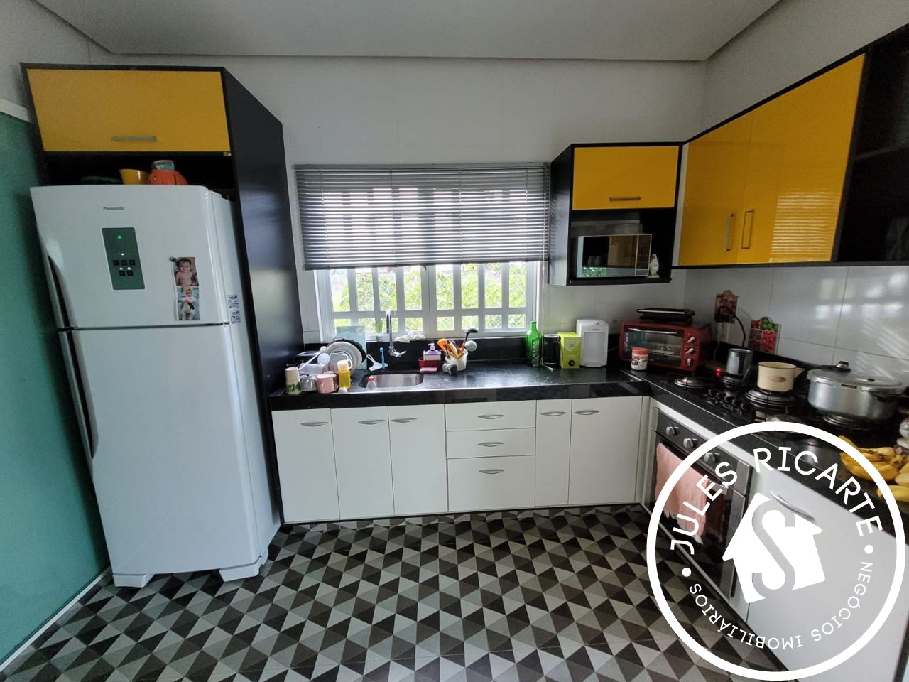 Casa à venda com 2 quartos, 298m² - Foto 10