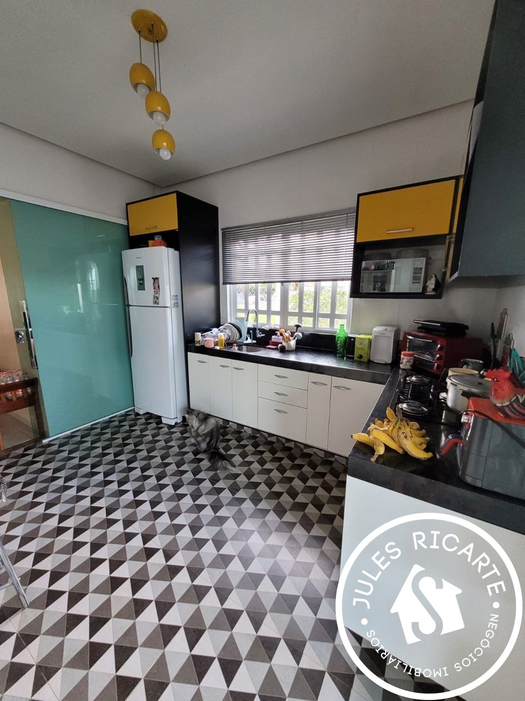 Casa à venda com 2 quartos, 298m² - Foto 11