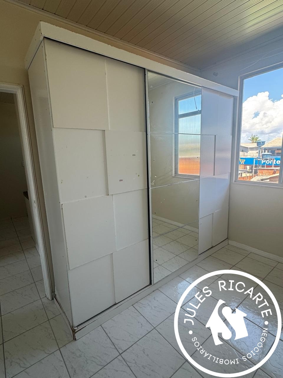 Apartamento à venda com 2 quartos, 40m² - Foto 11
