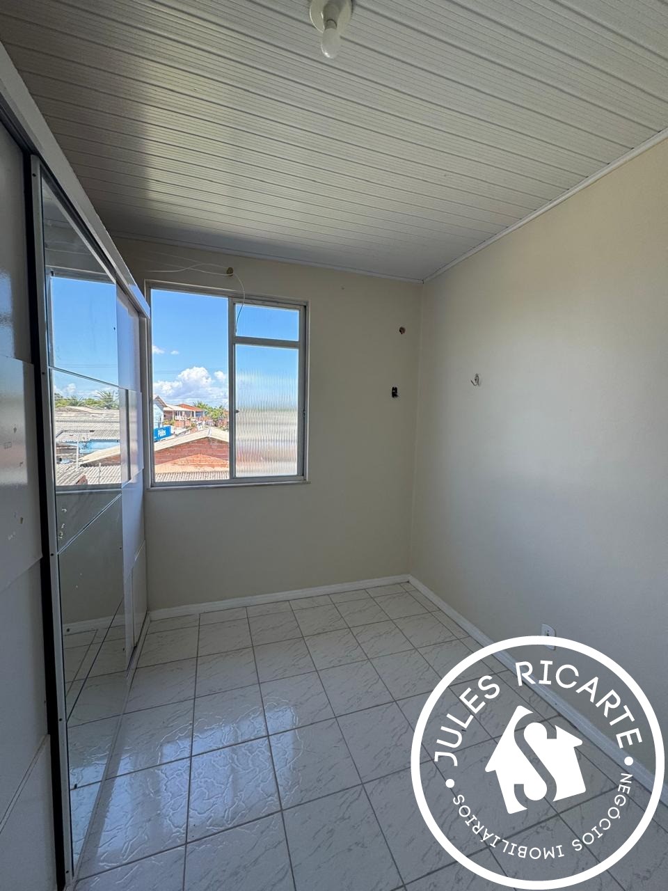 Apartamento à venda com 2 quartos, 40m² - Foto 7