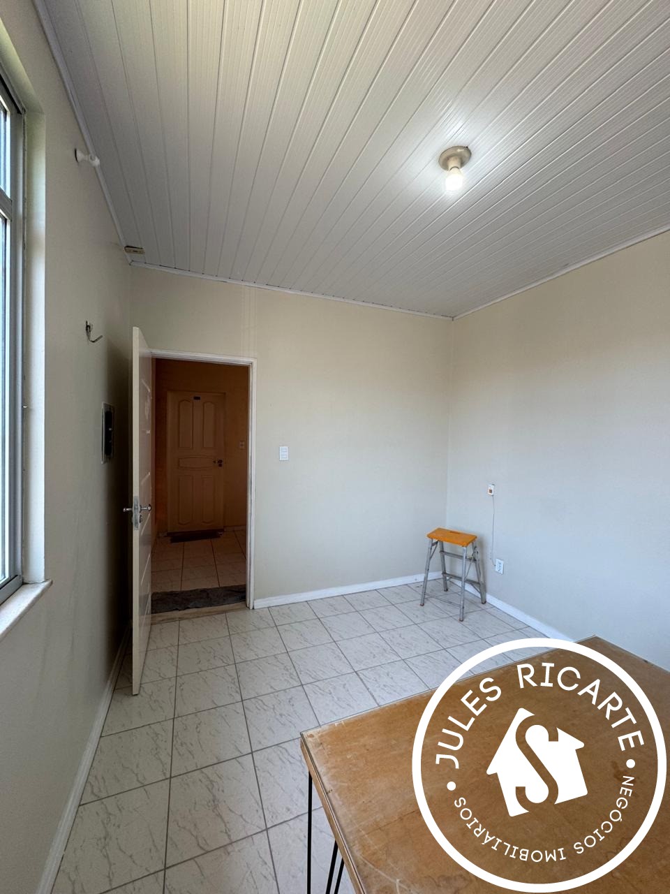 Apartamento à venda com 2 quartos, 40m² - Foto 10