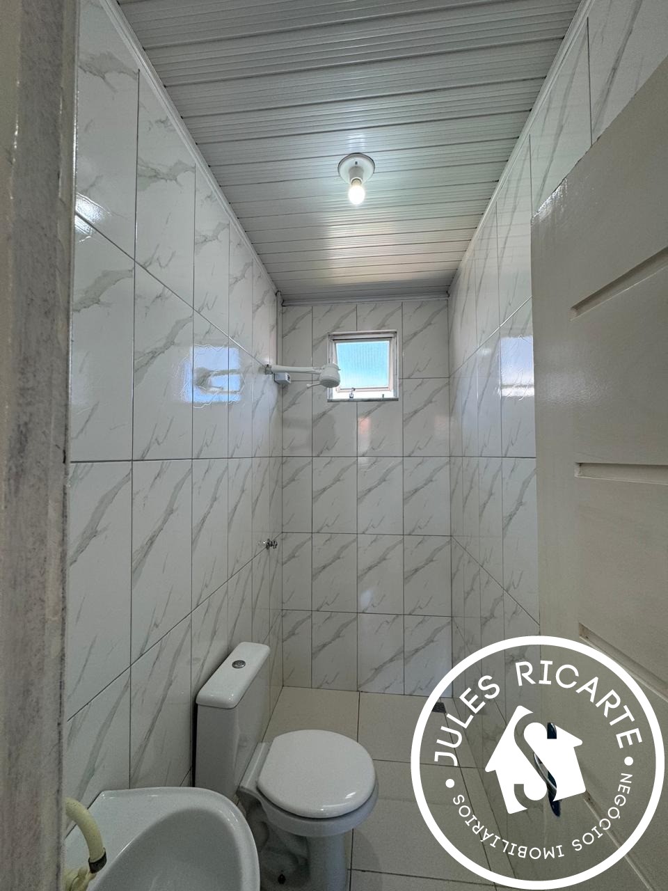 Apartamento à venda com 2 quartos, 40m² - Foto 9