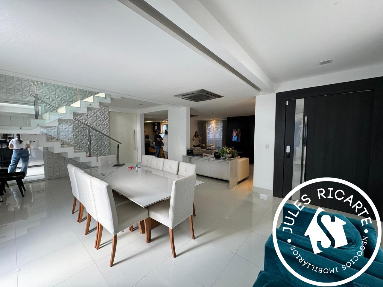 Casa à venda com 3 quartos, 607m² - Foto 4