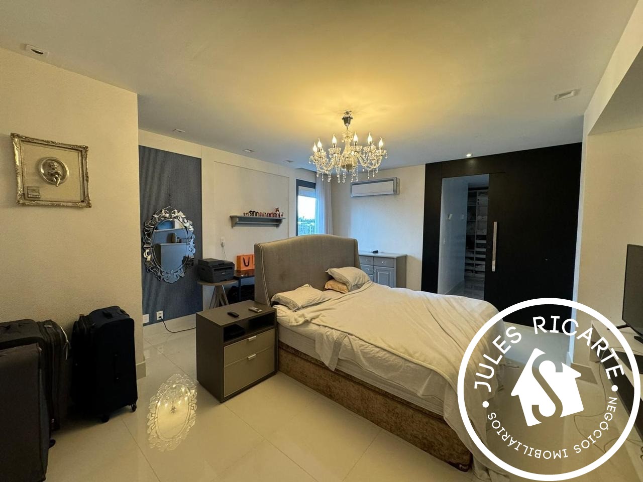 Casa à venda com 3 quartos, 607m² - Foto 11