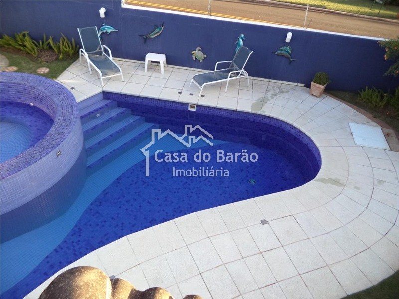 Casa de Condomínio à venda com 3 quartos, 400m² - Foto 9