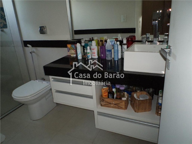 Casa de Condomínio à venda com 3 quartos, 425m² - Foto 30