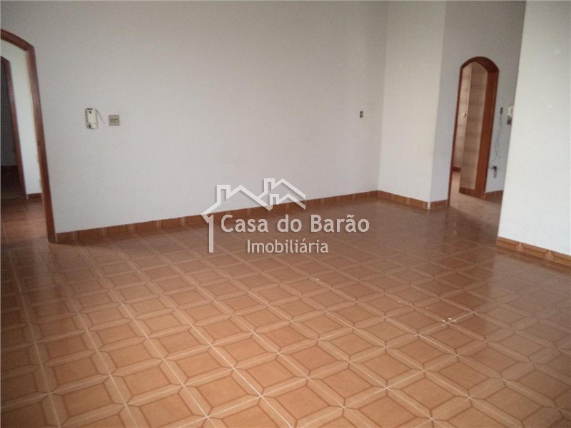 Prédio Inteiro à venda com 4 quartos, 460m² - Foto 1