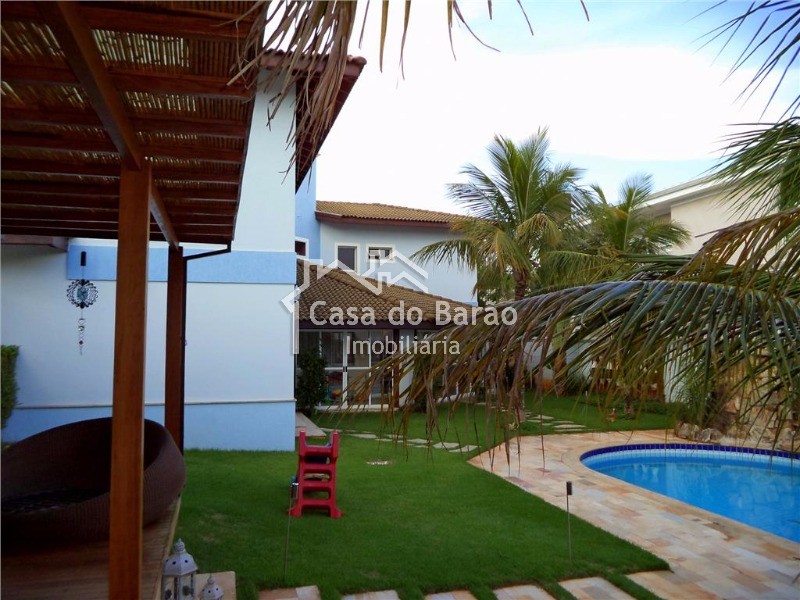 Casa de Condomínio à venda com 4 quartos, 425m² - Foto 2