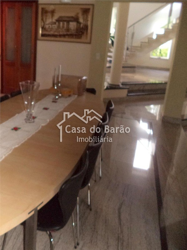 Casa de Condomínio à venda com 4 quartos, 425m² - Foto 7