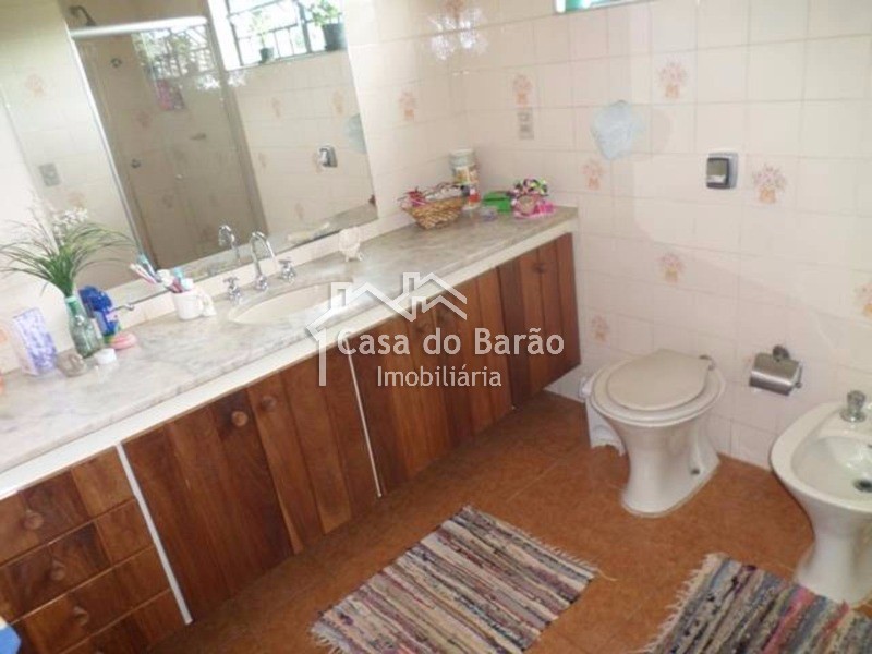 Casa de Condomínio à venda com 4 quartos, 480m² - Foto 25