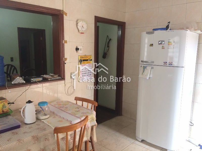 Prédio Inteiro à venda com 3 quartos, 180m² - Foto 6