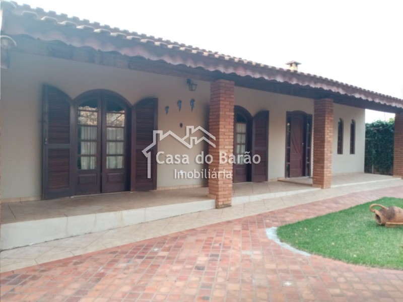 Fazenda à venda com 4 quartos, 452m² - Foto 3