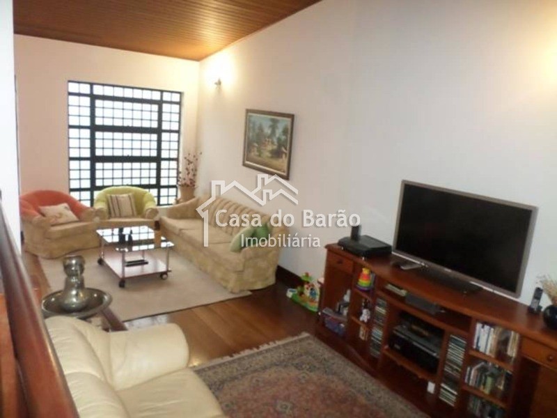 Casa à venda com 4 quartos, 313m² - Foto 11