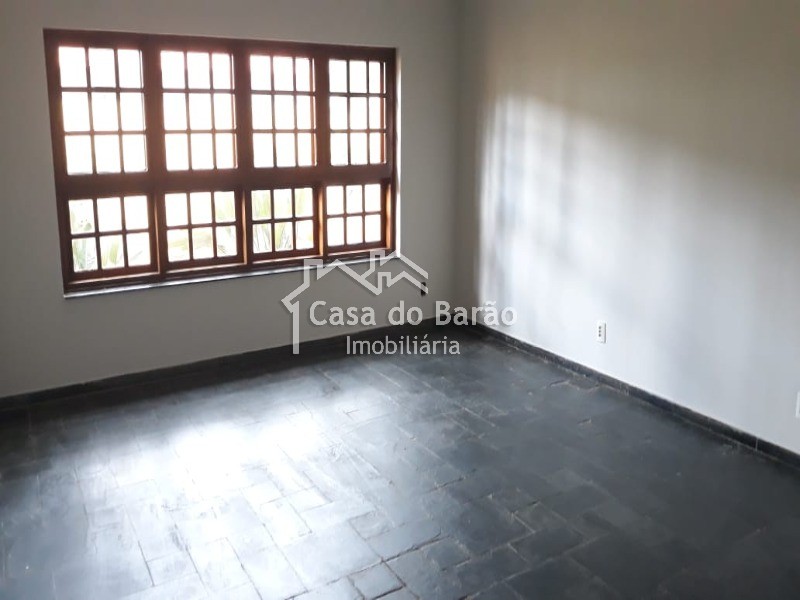 Casa à venda com 3 quartos, 253m² - Foto 9