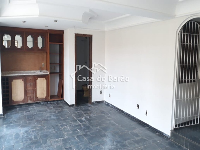 Casa à venda com 3 quartos, 253m² - Foto 15