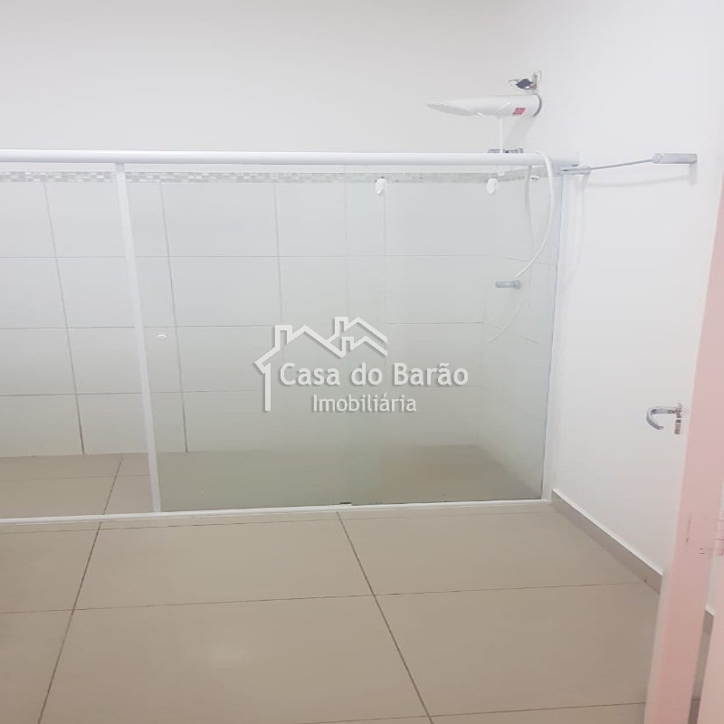 Casa à venda com 7 quartos, 248m² - Foto 13