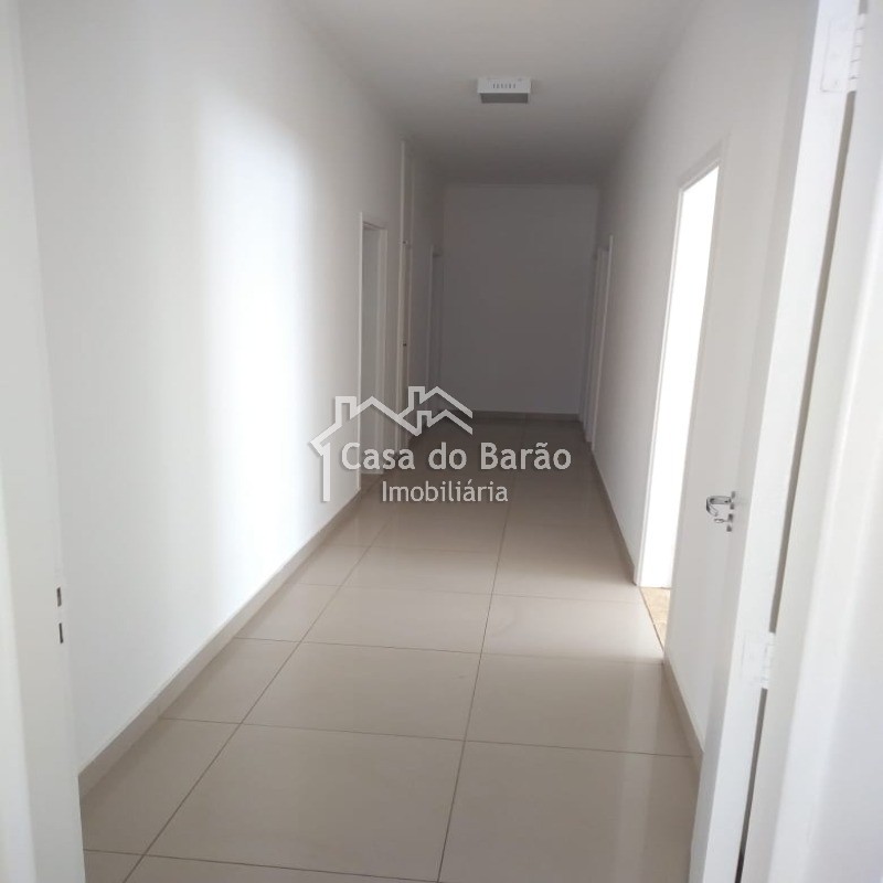 Casa à venda com 7 quartos, 248m² - Foto 20