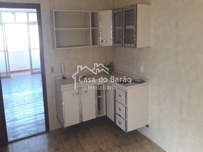 Apartamento à venda com 3 quartos, 108m² - Foto 9