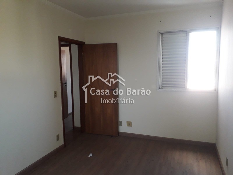 Apartamento à venda com 3 quartos, 108m² - Foto 11