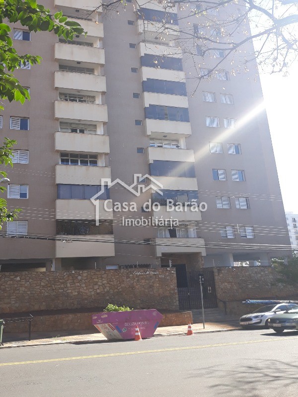 Apartamento à venda com 3 quartos, 108m² - Foto 1