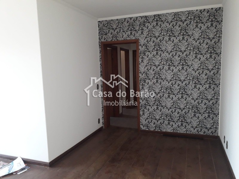 Apartamento à venda com 3 quartos, 108m² - Foto 4