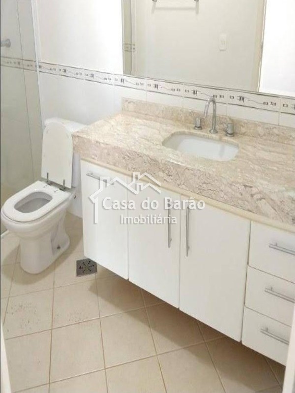 Casa de Condomínio à venda com 4 quartos, 400m² - Foto 9