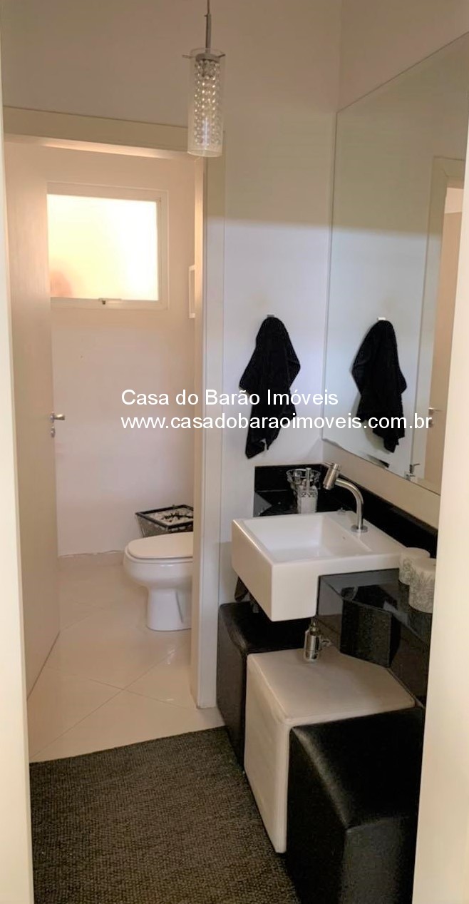 Casa de Condomínio à venda com 3 quartos, 300m² - Foto 8