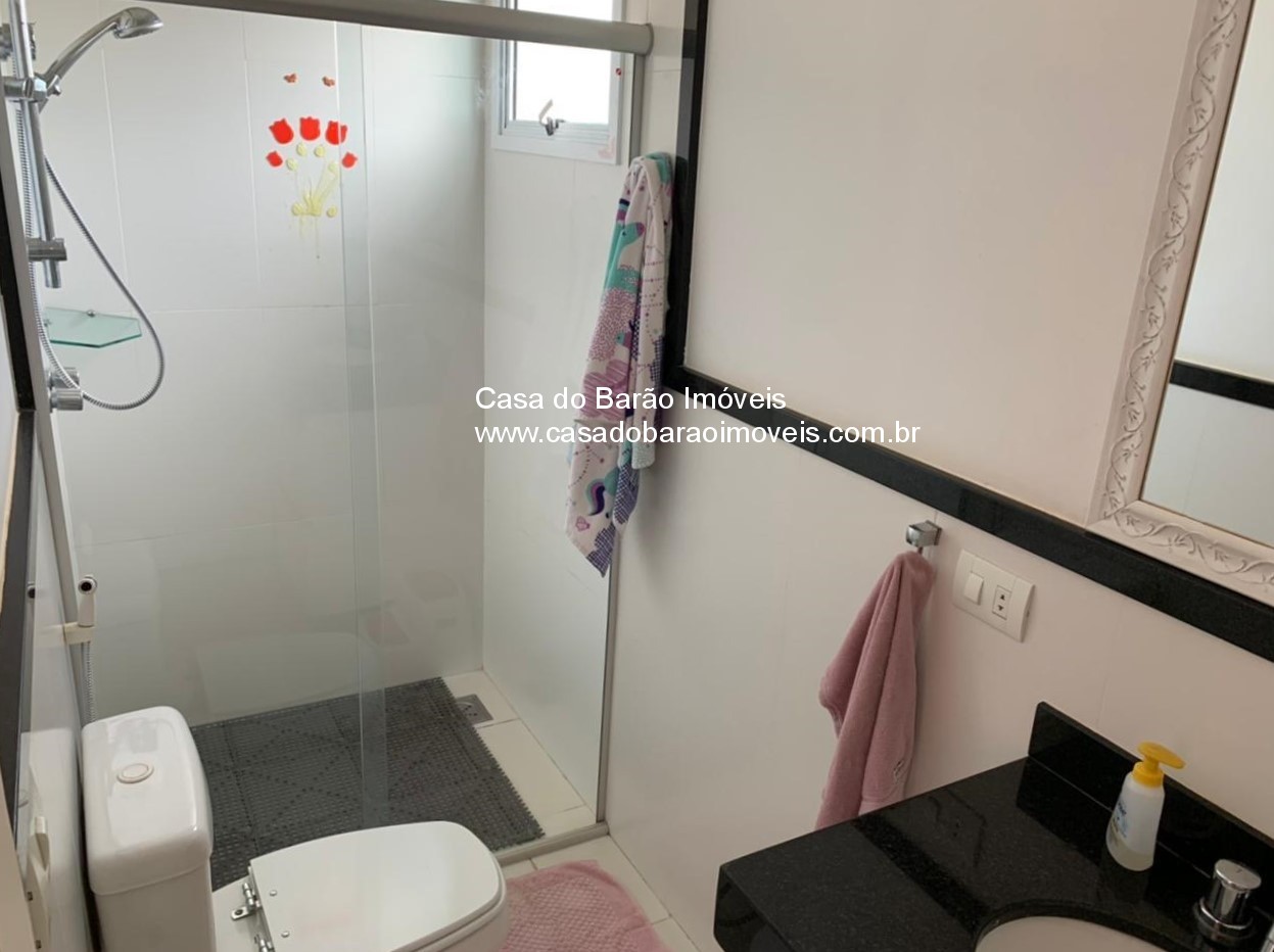 Casa de Condomínio à venda com 3 quartos, 300m² - Foto 17