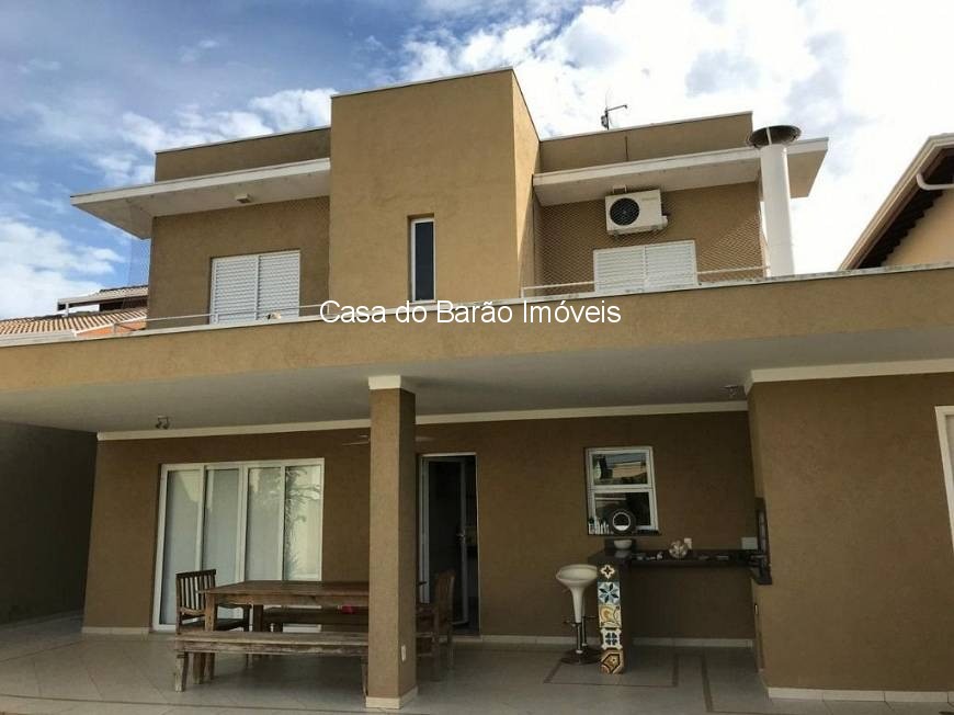 Casa de Condomínio à venda com 4 quartos, 252m² - Foto 4