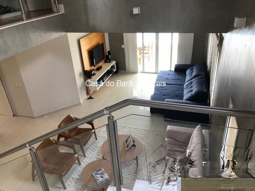 Casa de Condomínio à venda com 4 quartos, 252m² - Foto 2