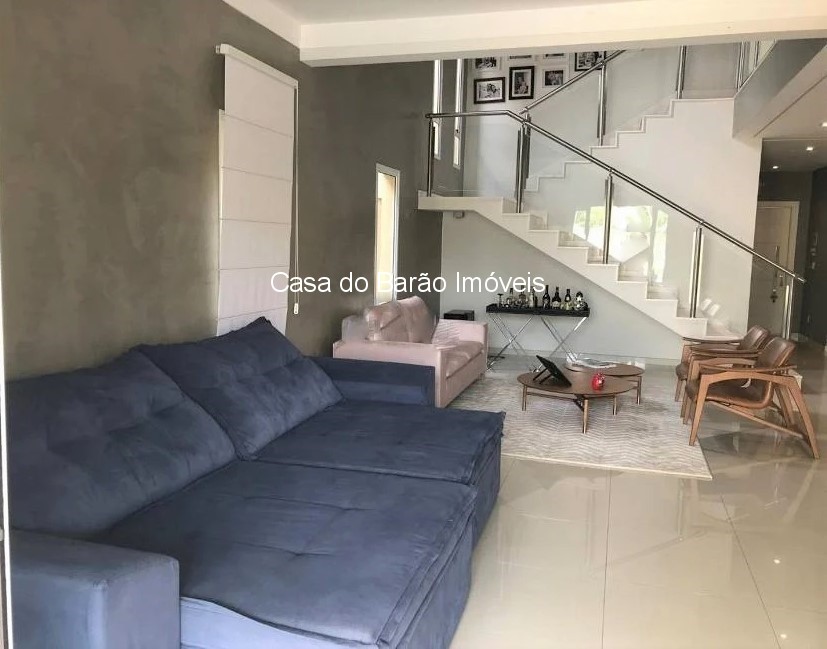 Casa de Condomínio à venda com 4 quartos, 252m² - Foto 3