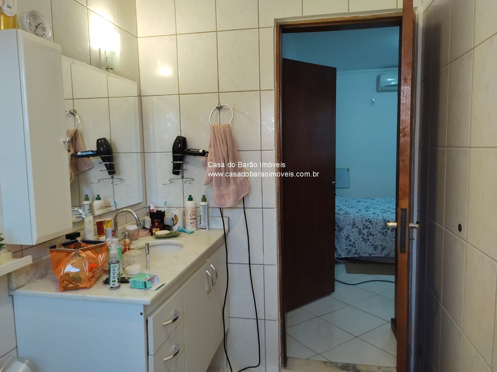 Casa à venda com 3 quartos, 252m² - Foto 19