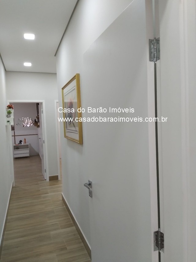 Casa de Condomínio à venda com 3 quartos, 236m² - Foto 12