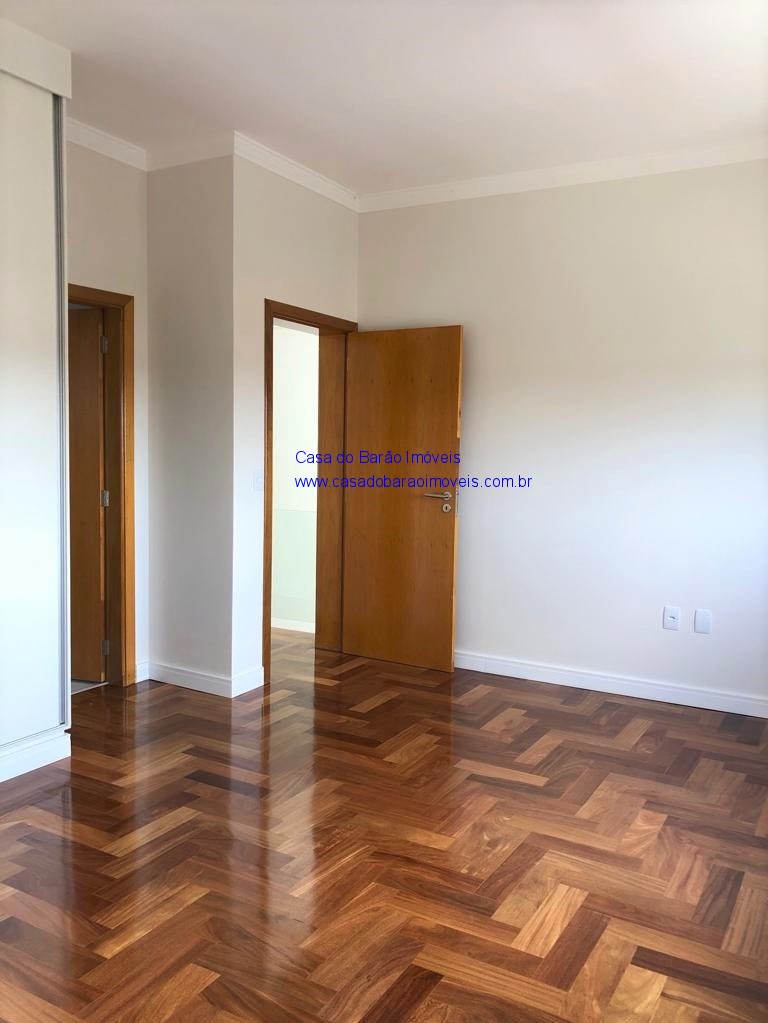 Casa de Condomínio à venda com 4 quartos, 372m² - Foto 11