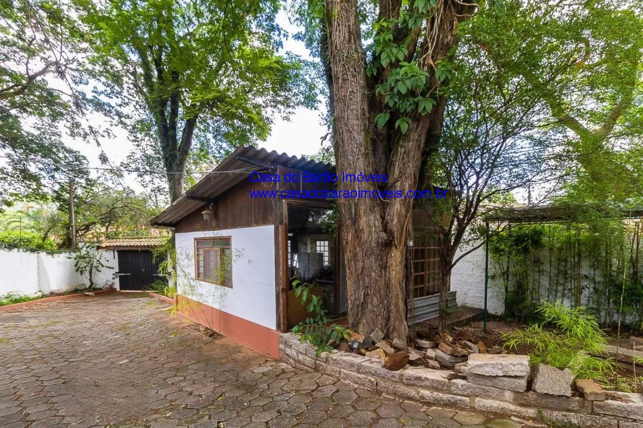 Casa à venda com 4 quartos, 338m² - Foto 30