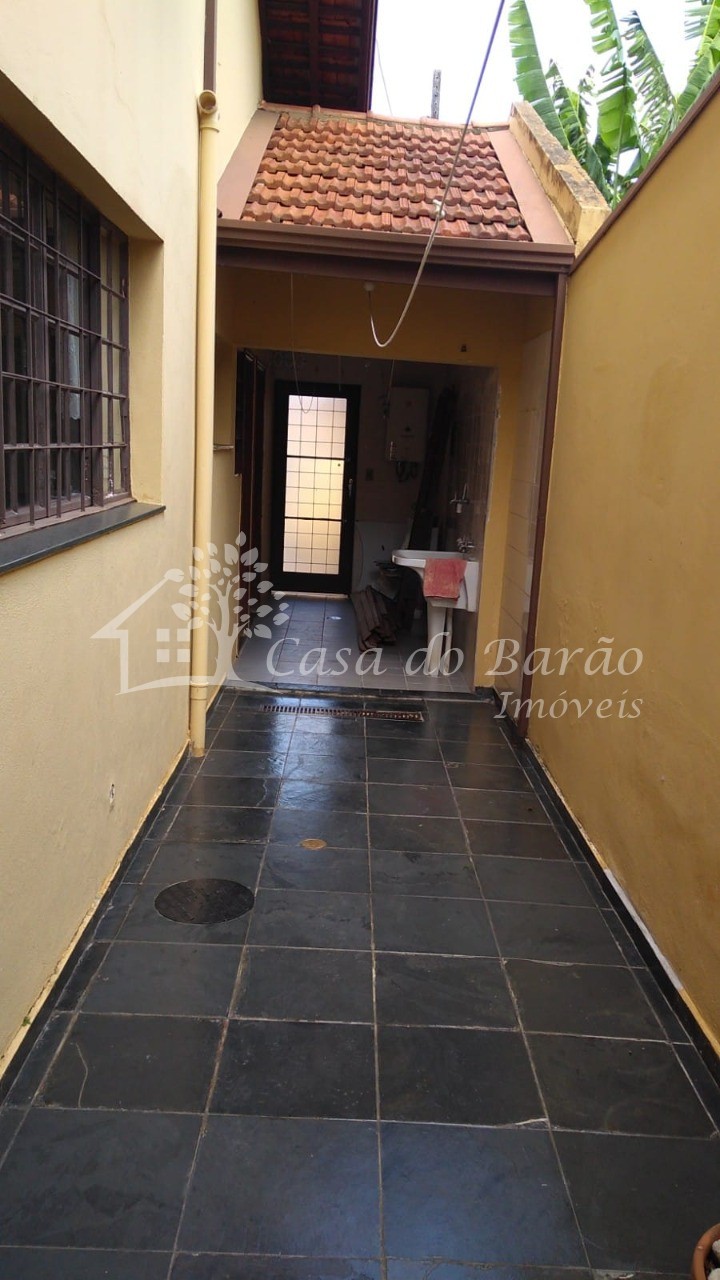 Casa à venda com 4 quartos, 340m² - Foto 21