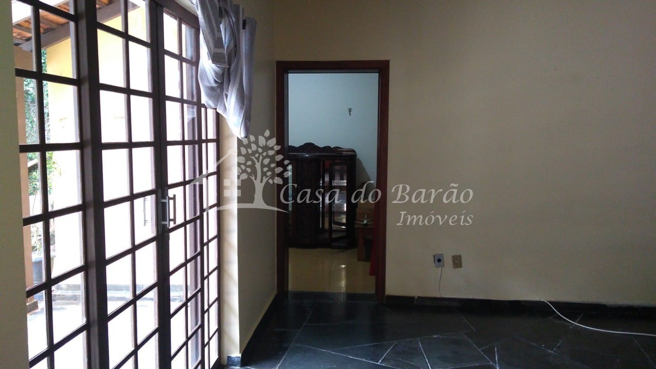 Casa à venda com 4 quartos, 340m² - Foto 28