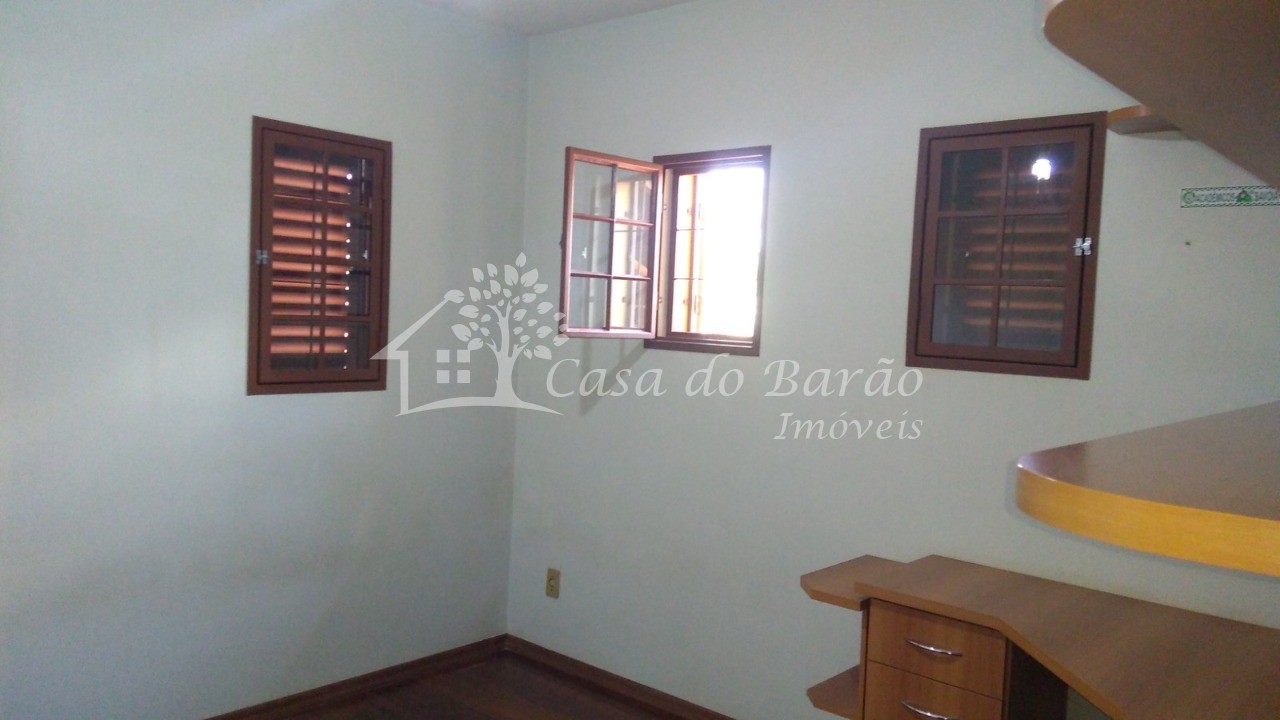 Casa à venda com 4 quartos, 340m² - Foto 11