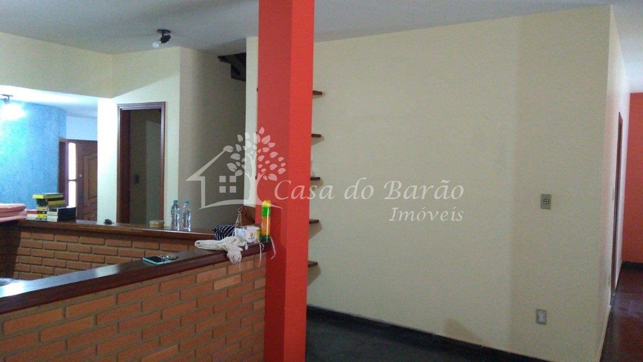 Casa à venda com 4 quartos, 340m² - Foto 35