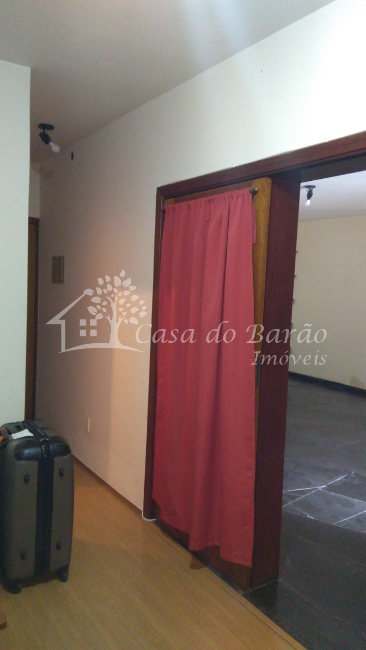 Casa à venda com 4 quartos, 340m² - Foto 34