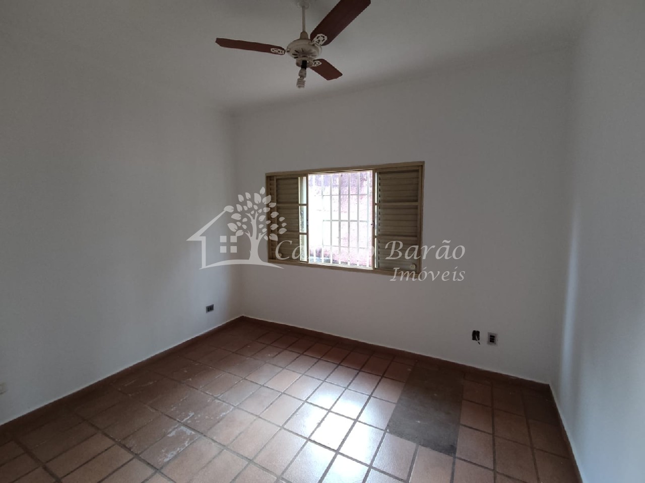 Casa à venda com 1 quarto, 450m² - Foto 20