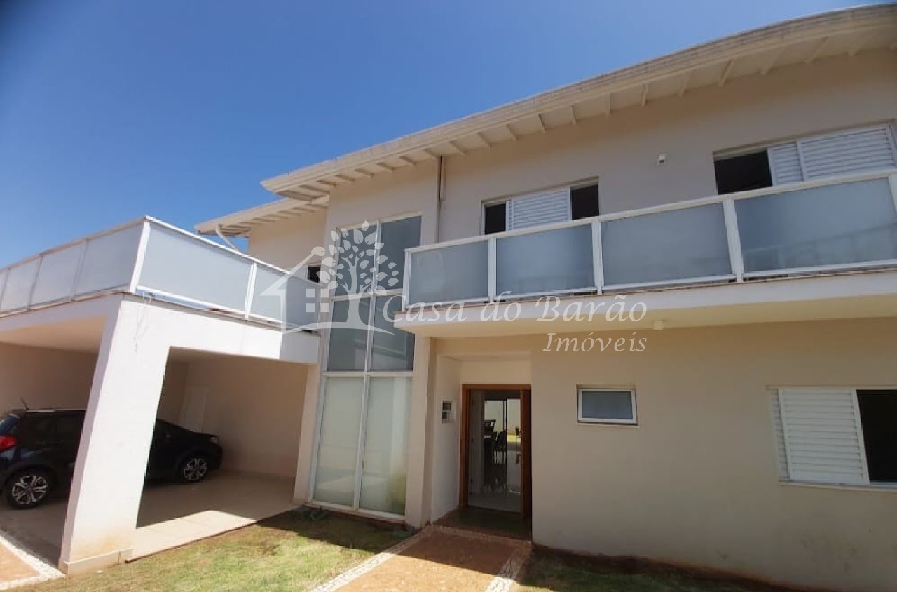 Casa à venda com 4 quartos, 300m² - Foto 2