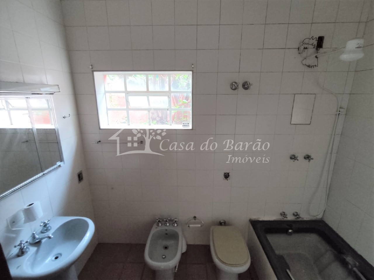 Casa à venda com 1 quarto, 450m² - Foto 18