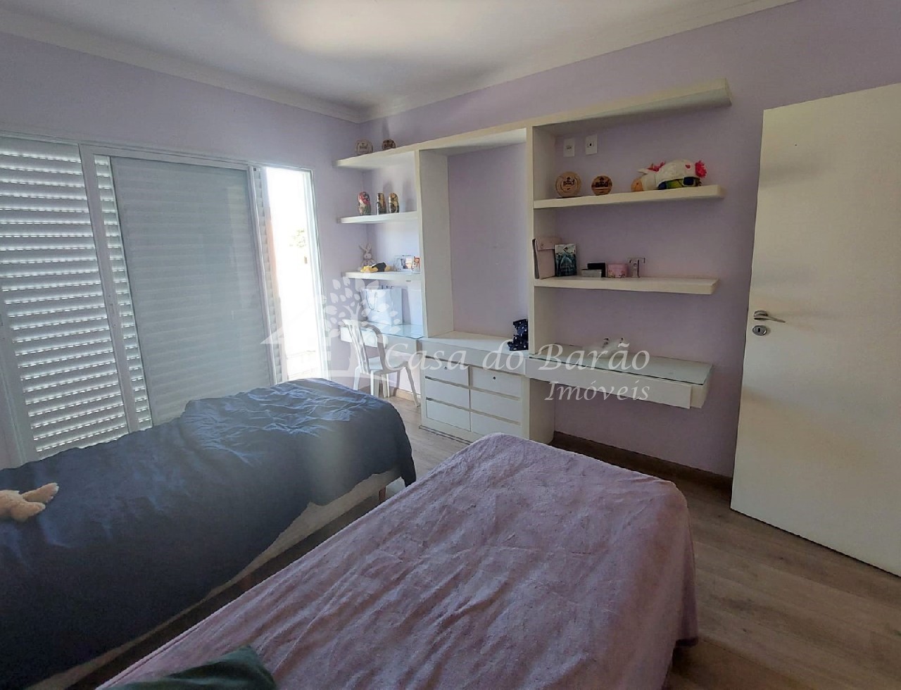 Casa à venda com 4 quartos, 300m² - Foto 15