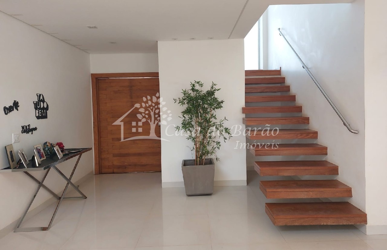 Casa à venda com 4 quartos, 300m² - Foto 12